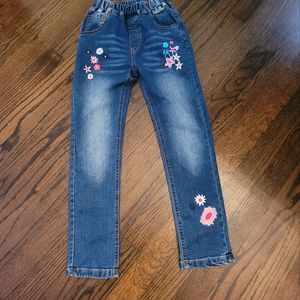 Girls size 8 Stretchy jeggings